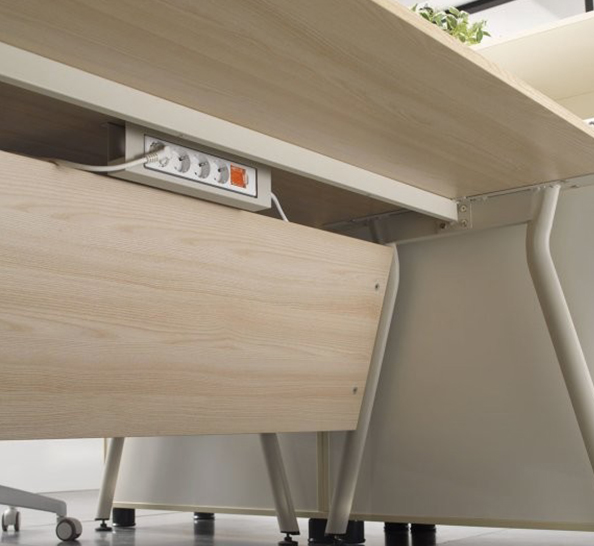 [리바트하움] 하부 전선덕트 (멀티탭 포함)