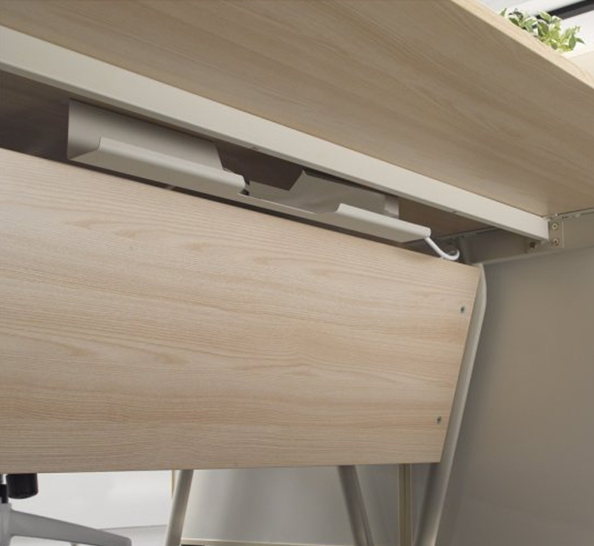 [리바트하움] 하부 전선덕트 (멀티탭 제외)